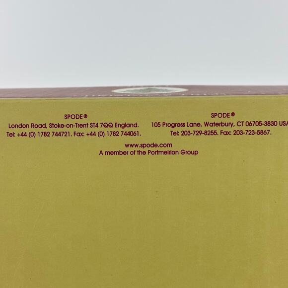 Spode Christmas Tree Footed Cake Plate 10.5" Christmas Serveware - Picture 4 of 14